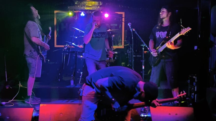 DARK CON OF MAN live