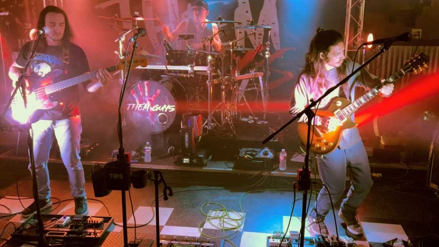 Pyrate live