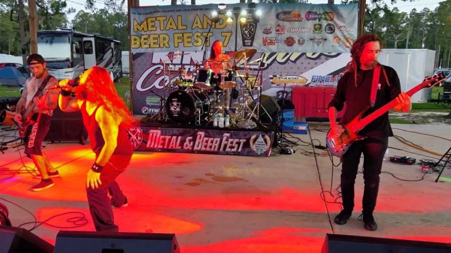 Konstricted live